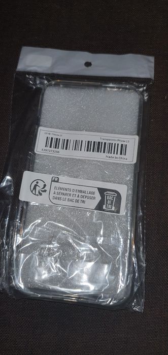 Etui przezroczyste do iPhona 13 - NOWE