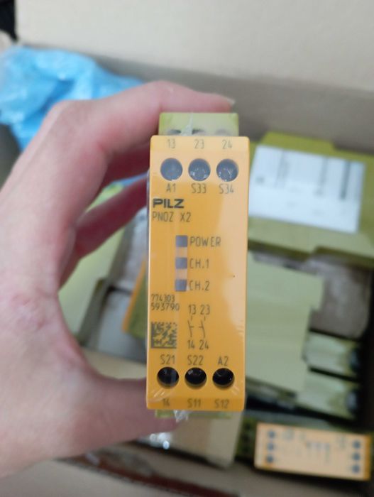 774303 реле безпеки pilz pnoz