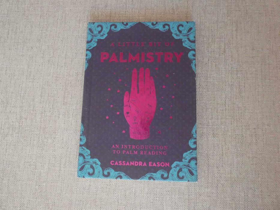 Livro Little Bit Of Palmistry, de Cassandra Eason