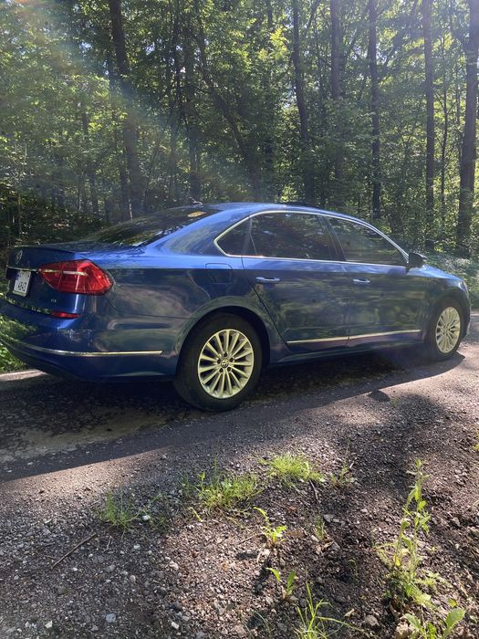 Passat b8 1.8бензин , автомат