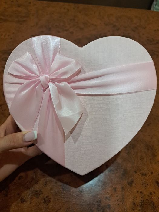 Подарочные коробки