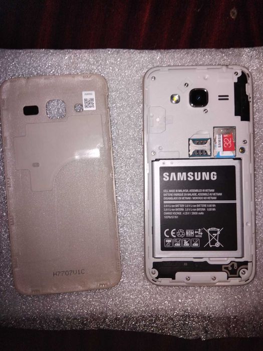 Смартфон Samsung Galaxy J320H(2016)