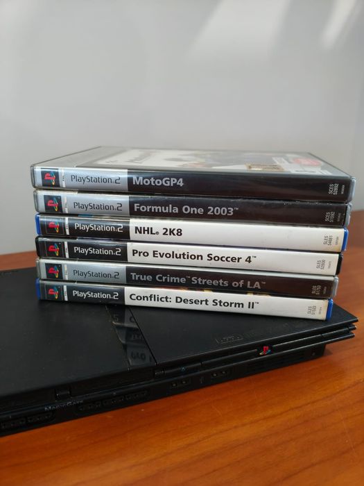 PlayStation 2 Com jogos e 1 Comando