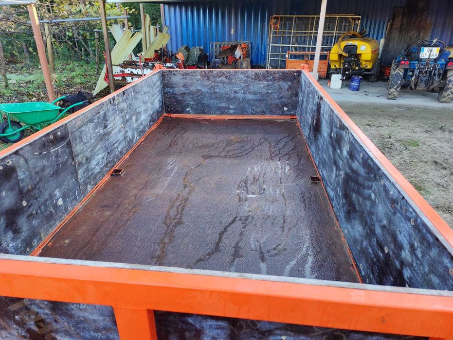 Reboque Tractor Usado