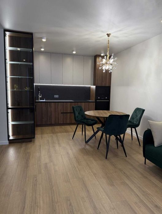 (7) Продаж 1 к. квартири, район Академічний (1143)