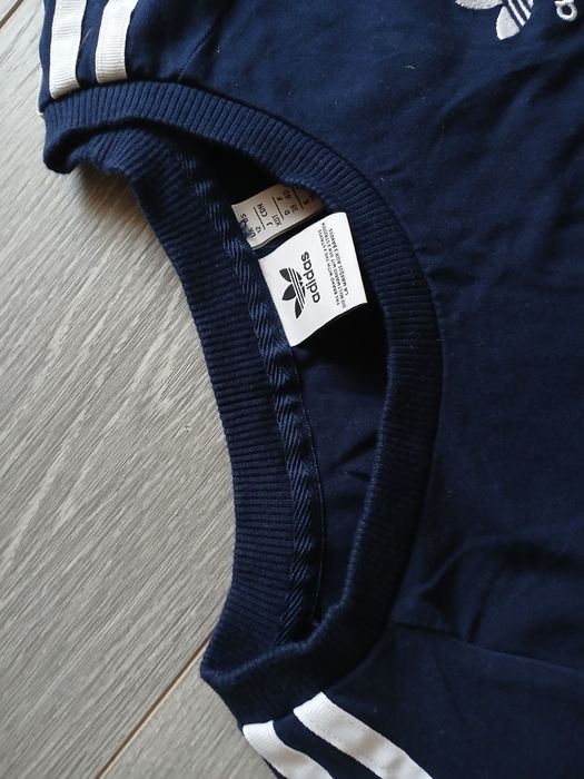 Жіноче плаття Adidas