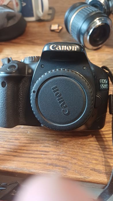 Canon EOS 550D – body + karta SD 16 GB | do nauki