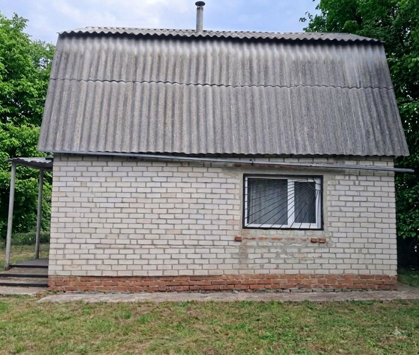 Продам дачний будинок та ділянку 6 соток, с. Водяне (12 км від Харкова)