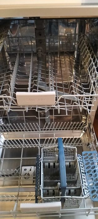 Máquina de lavar Loiça Samsung (como Nova)