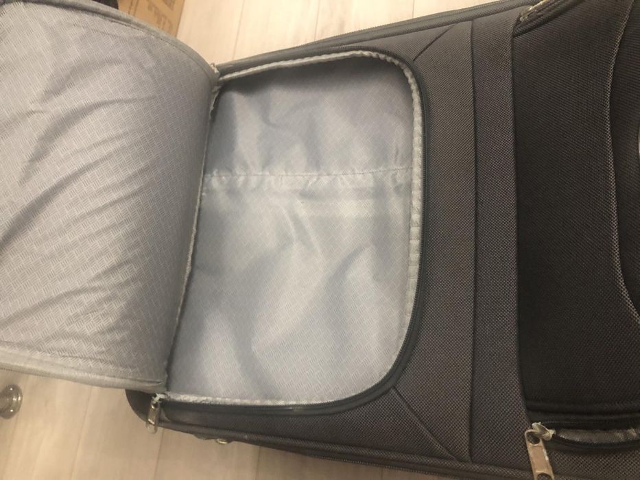 Чемодан на колесах