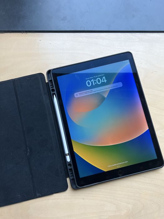 iPad Pro 12.9" (1.ª Geração) 128GB Cinzento + Apple Pencil (1.ª Geração) – Sem Risco