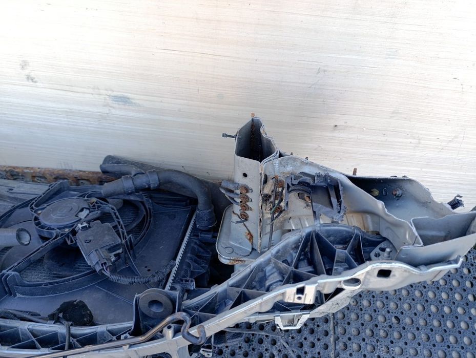 Ford S-Max Mk1 2.0 Tdci Pas Przedni Komplet D8