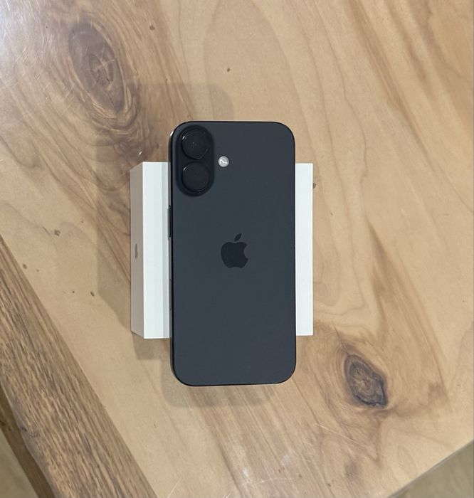 iPhone 16 128GB