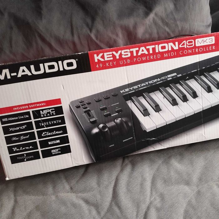 Segue para venda Tudor isto valor a combinar