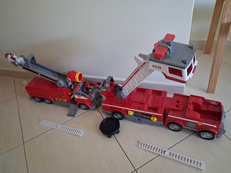 Carros dos Bombeiros