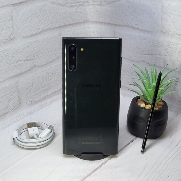 Продам телефон Samsung Note 10 8/256Gb NFC в гарному стані