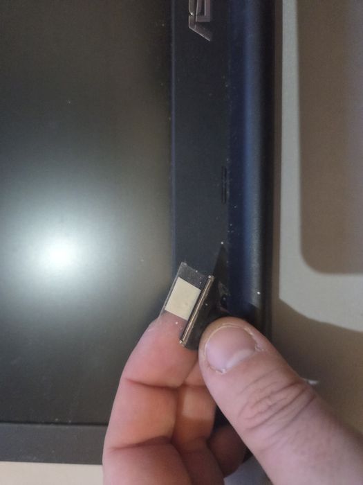 Klapę matrycy (klapa zawiasy pasmo matryca) do Laptopa ASUS F555L