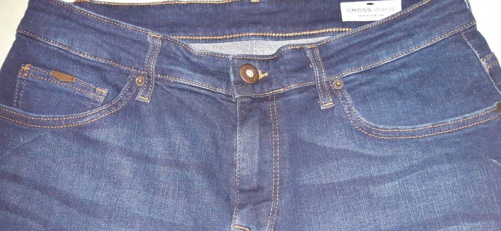 Spodenki jeansowe Cross Jeans Leom rozm. 30