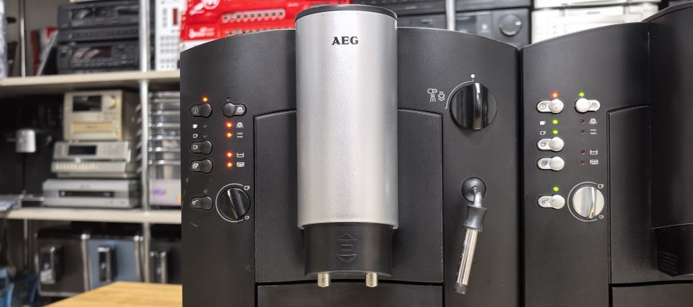 Кавові машини AEG CaFamosa 1/2/3