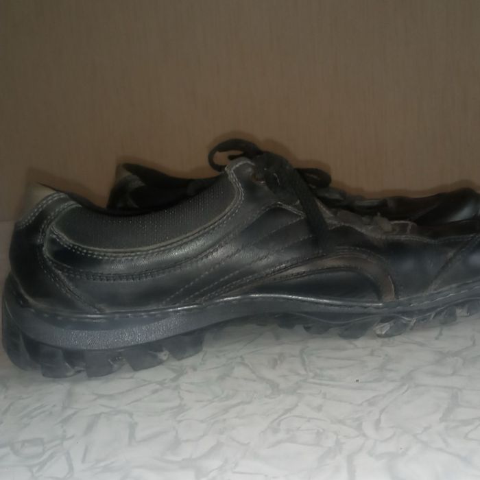 чоловічі кросівки ECCO 43 розмір