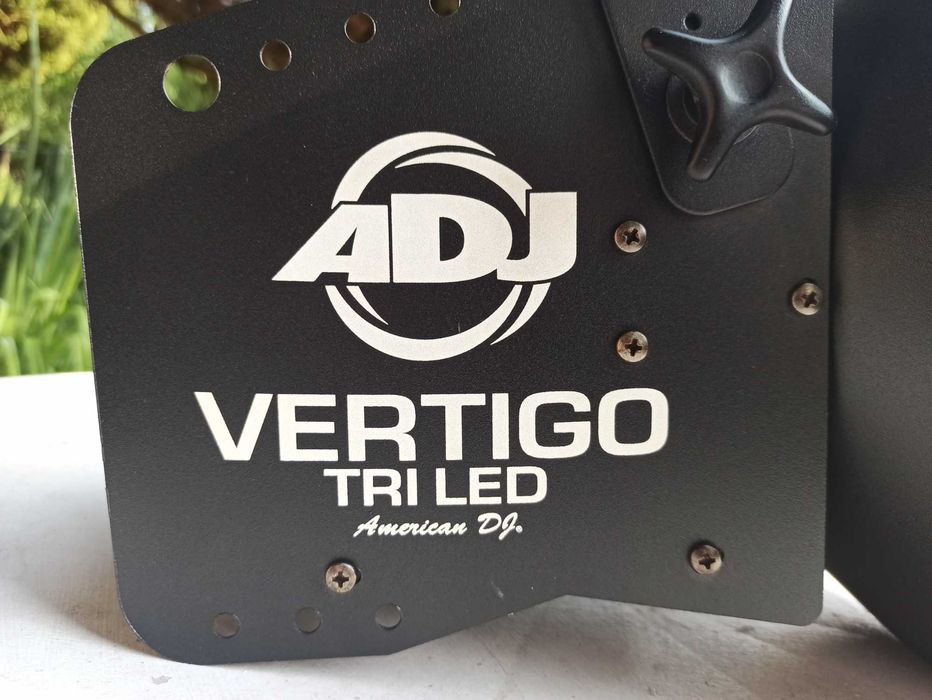 American DJ Vertigo Tri LED