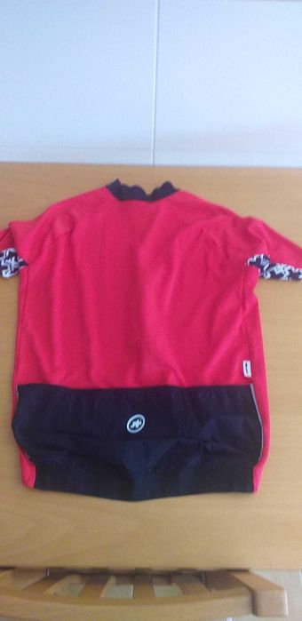 Jersey da Assos versão Mille