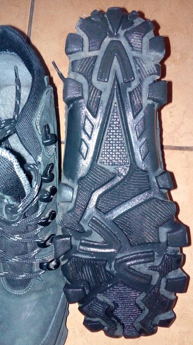 Buty trekkingowe Vemont rozmiar 42 długość wkładki 26,5 cm