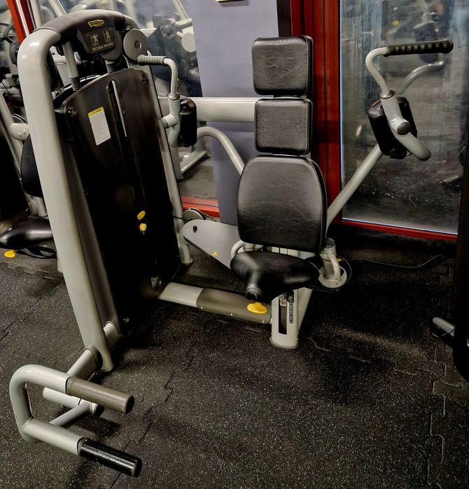 Sprzedam maszynę  buterfly Technogym