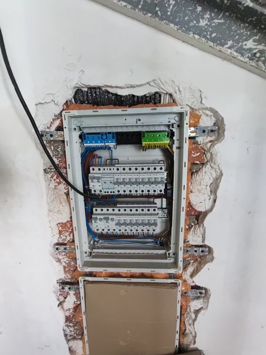 Продається дворівнева квартира в м.Васильків  з власною терасою