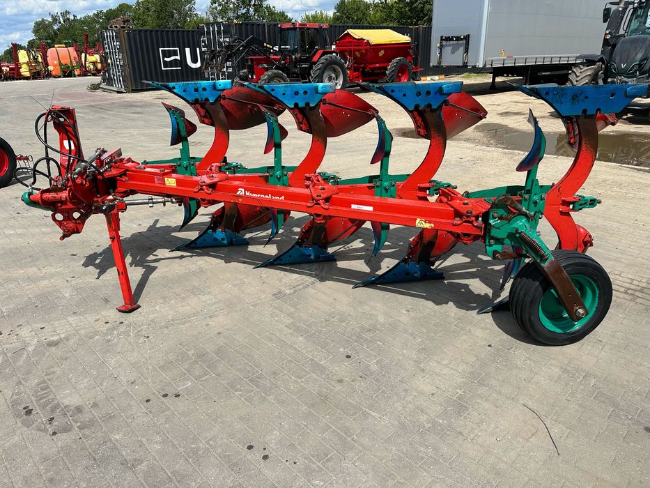 Pług 4 skibowy obrotowy Kverneland ES95 VARIO resor