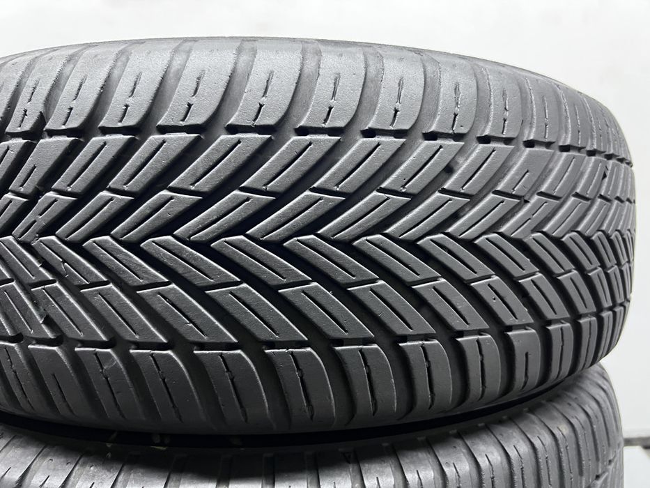 2шт всесезонні 195/65/R15 2021р Toyo Celsius AS 2