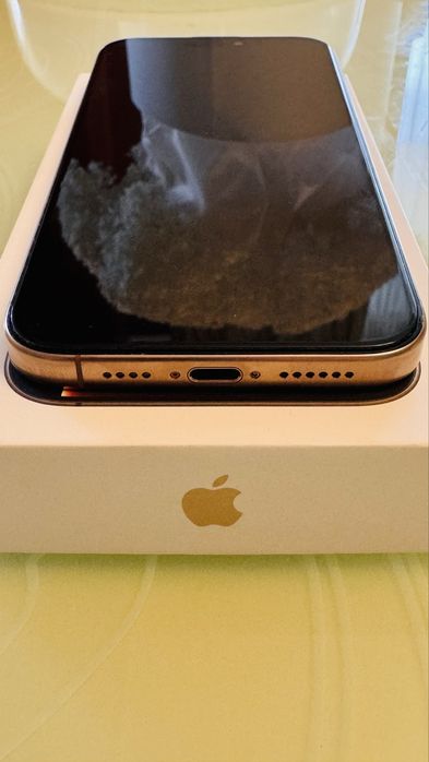 iPhone 16 Pro Max Desert Titanium 256 GB