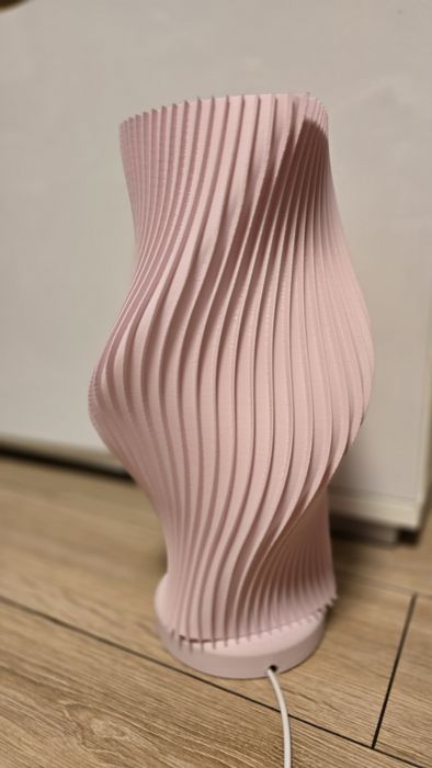 Lampka wykonana druk 3d