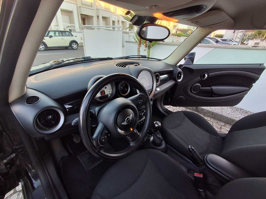MINI Cooper Exelente Estado