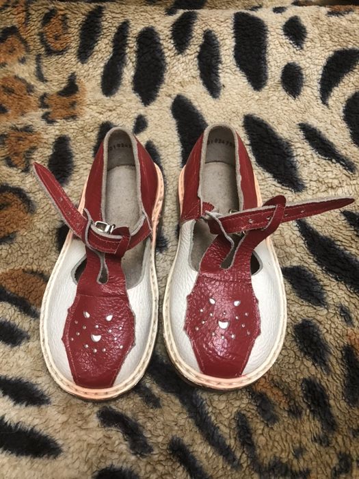 Кожаные туфли сандали детские