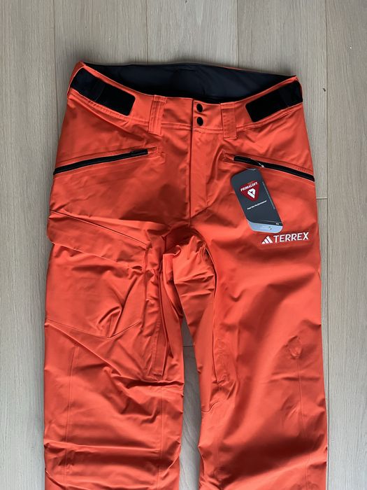 Męskie spodnie narciarskie snowboardowe adidas TERREX M