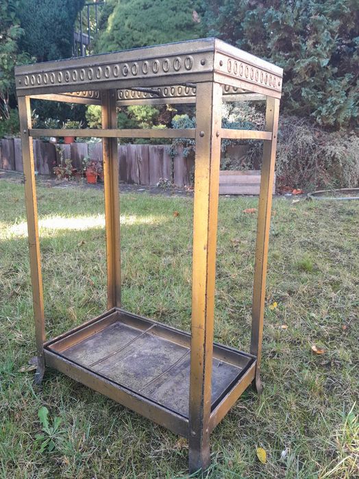 Przedwojenny blaszany stojak na parasole