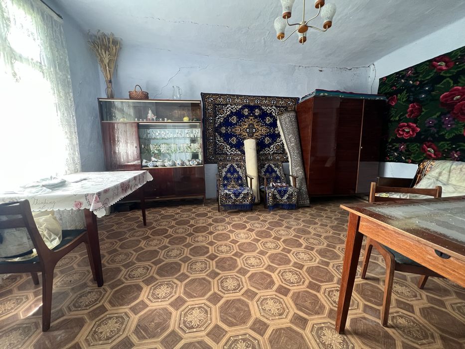 Продаж! Земля 50 сотих + будинок