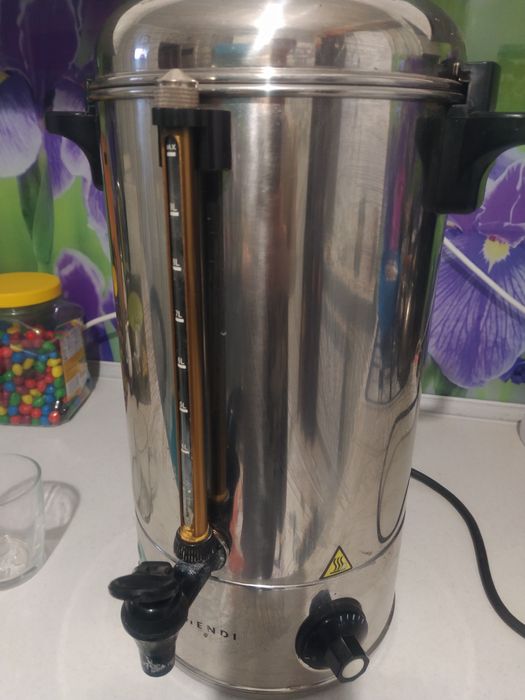 Hendi 209882,електрокип'ятильник,заварник,кавоварка професійна ,10 л