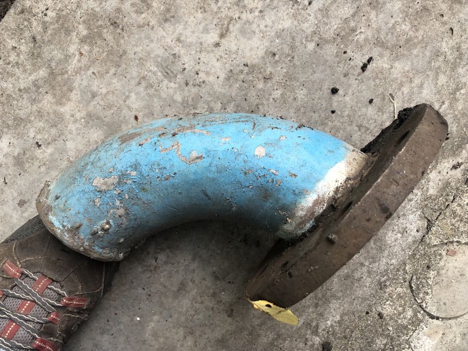 Отвод стальной 33 мм .вентель муфтовый  ду 40