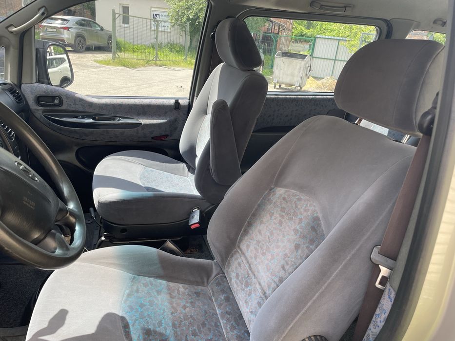 Hyundai H1. 4x4   3 000$