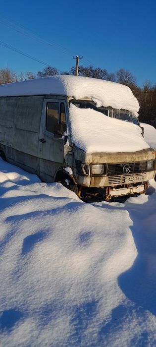 Продам бус мерседес 207