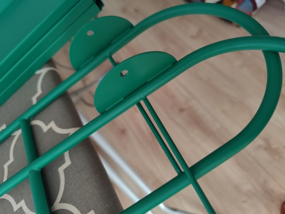 2 zielone  półki ścienne  metalowe  IKEA FÄRGSÄTTARE loft / retro