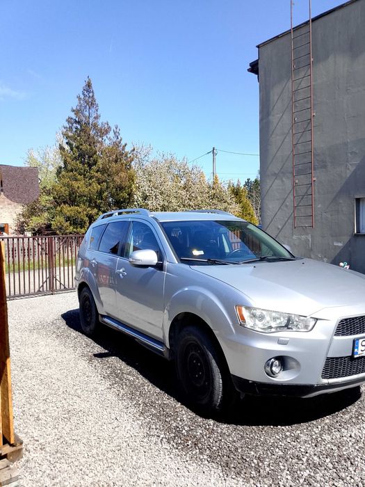 Mitsubishi Outlander II
