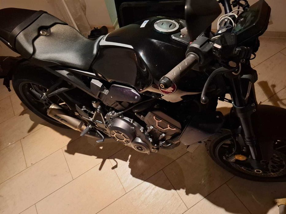 Części Honda CB 1000r SC80 Rok 2024