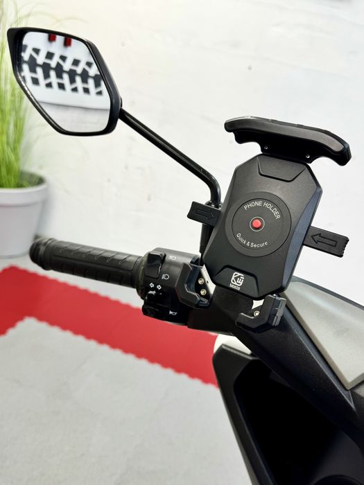 скутер Yamaha N-Max ABS 2016р в оригіналі доставка по Україні