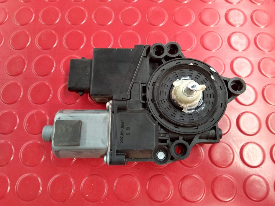 Motor Elevador Tras Dir - 83460-A2010 / 83460A2010 - KIA CEE'D (JD)