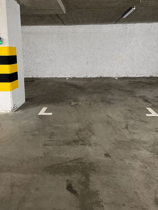 Miejsce postojowe i komórka lokatorska | Centrum | Braniborska | koło Legnickiej - Widok 2