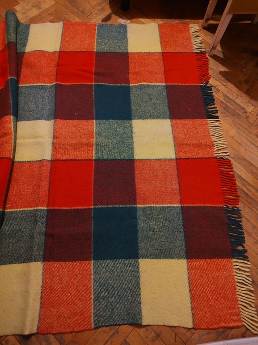 Плед шерстяной теплый