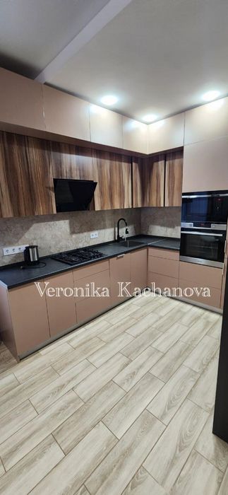 Замечательный НОВЫЙ дом в Совиньоне